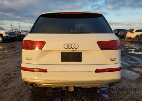 2017 Audi Q7 Prestige z USA, uszkodzony, nr VIN WA1VAAF79HD002695